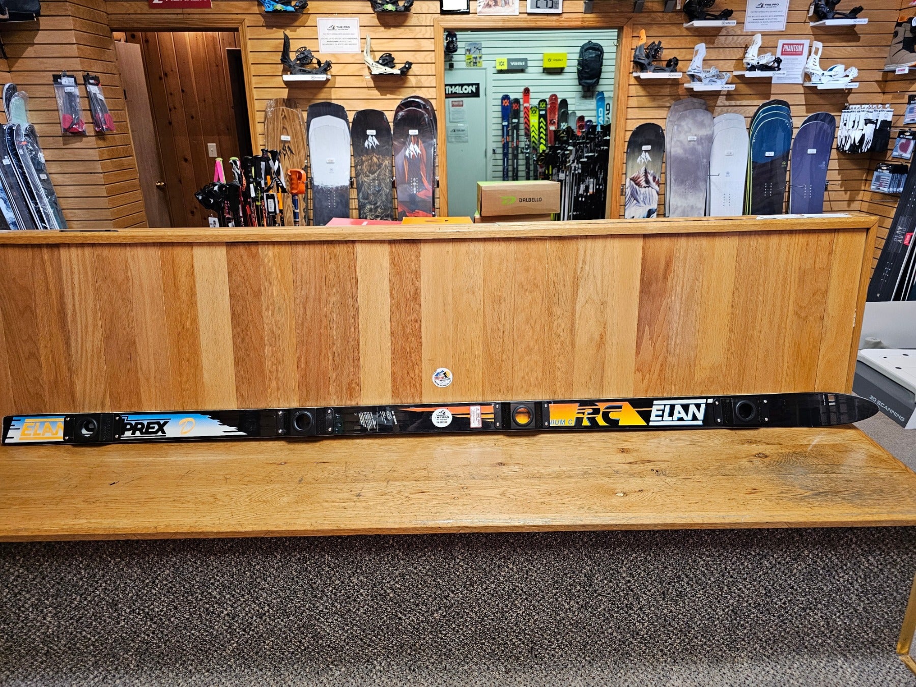 Vintage Shot Ski