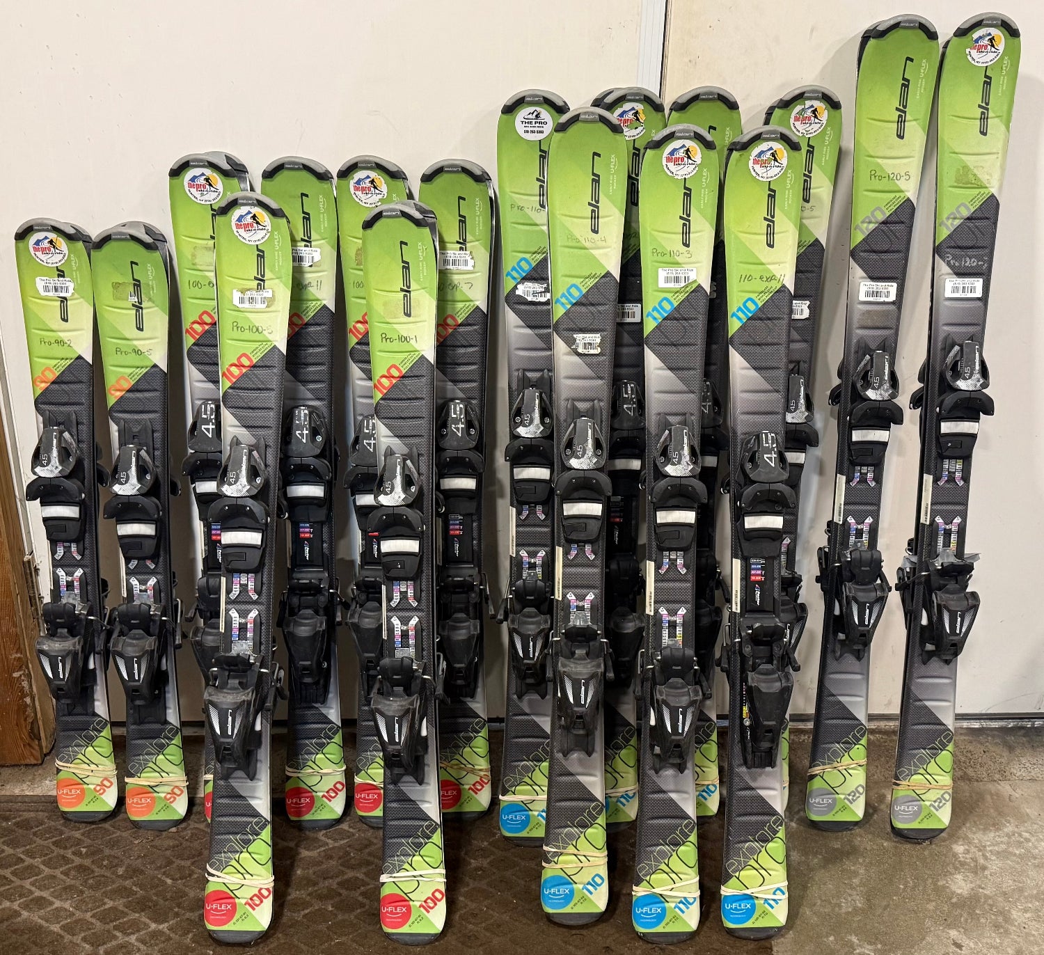 Elan Explore Pro Junior Rental Skis