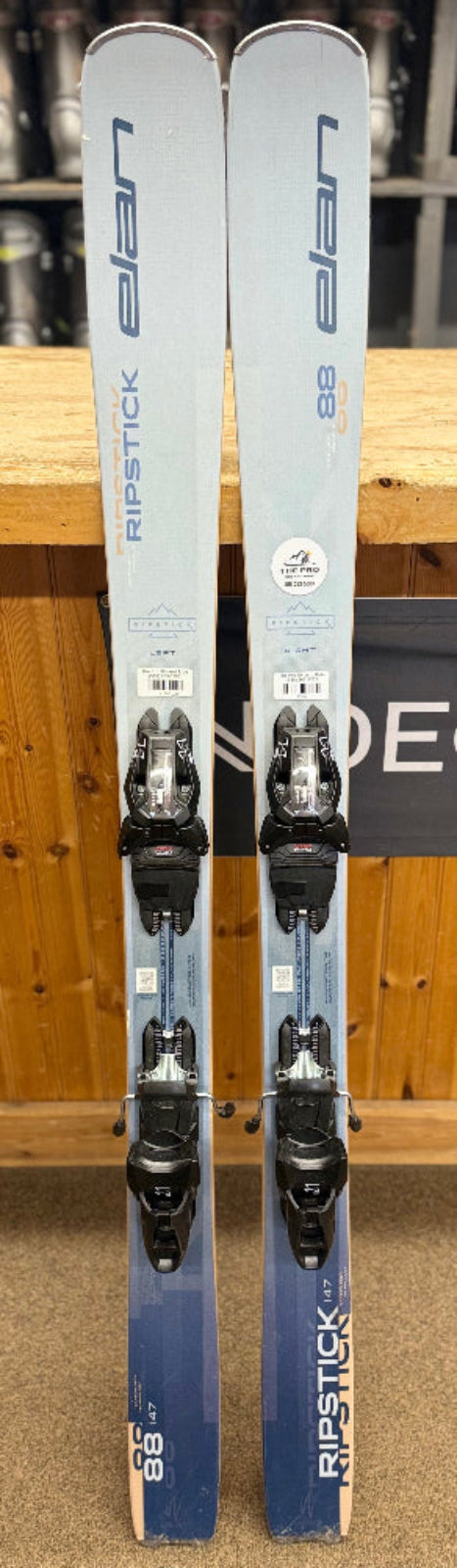 Elan Ripstick W 88 Demo Skis 147 cm