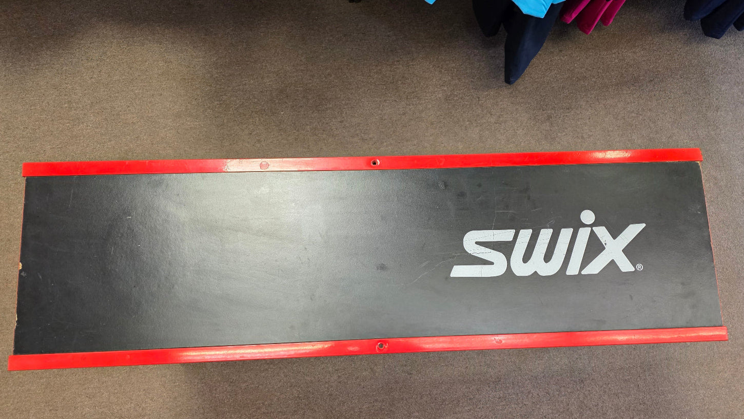 Swix Racing Waxing Table