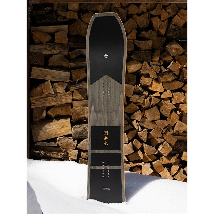 Arbor Coda Snowboard in Snow